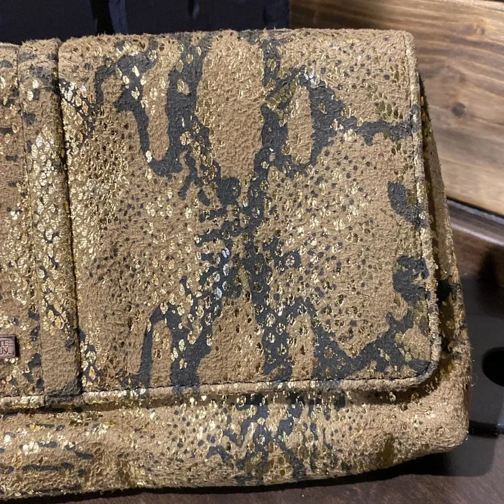 Kenneth Cole Reaction Snakeskin Gold Foiling Clutch Wristlet Purse